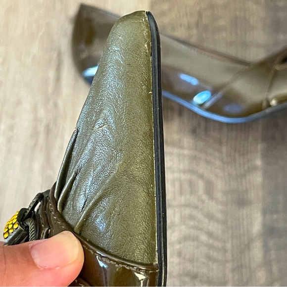 Selina by Summer Rio Army Green Pointed Toe Heels w/ Yellow Crystal  Size 8.5 - Picture 15 of 17